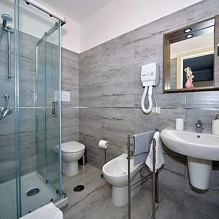 Bed & Breakfast Criselle 3*