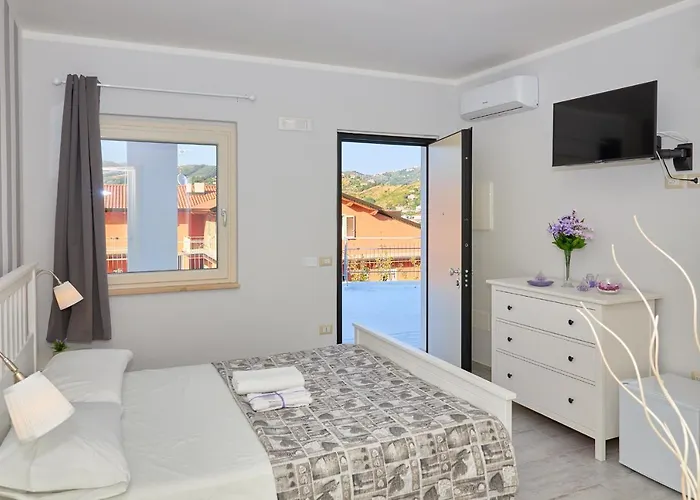 Criselle לינה וארוחת בוקר אגרופולי