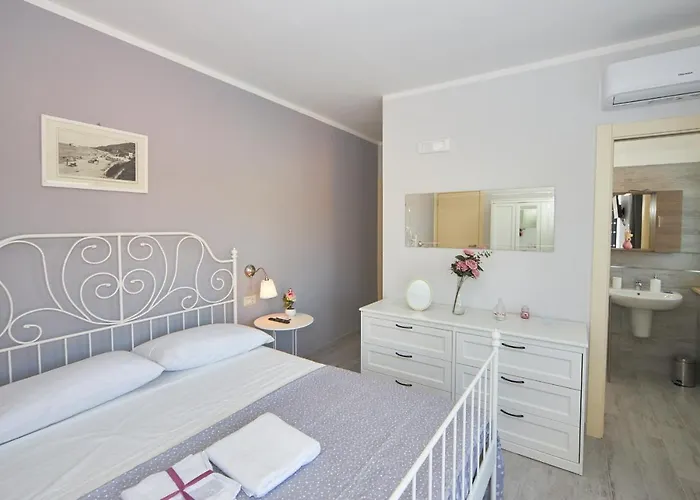 Criselle 4* אגרופולי